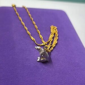 💛 Gold Plated Polar Bear Pendant Necklace